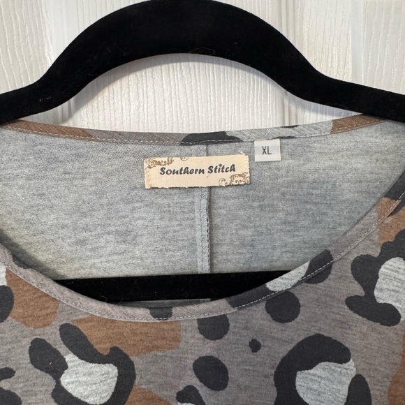 Tunic - Picture 2 of 2